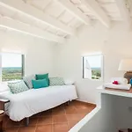 Llucasaldentet Tatil Evi *