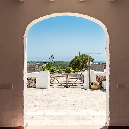 Llucasaldentet Holiday home *