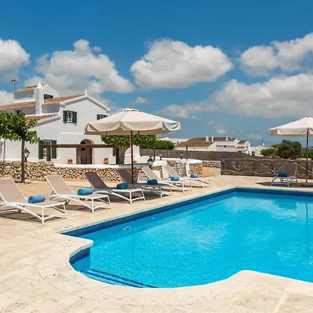 Holiday home Llucasaldentet *